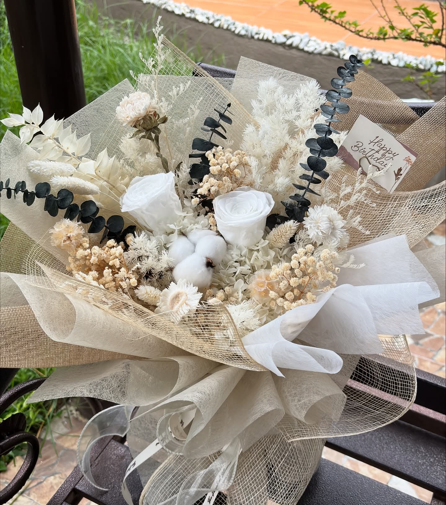 White-Brown Dried Rose Bouquet